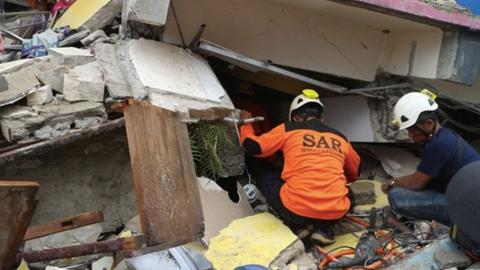 Σεισμός 6,2 μεγέθους στην Ινδονησία |  soL ειδήσεις