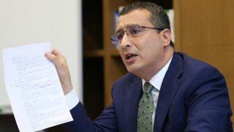 Ο δικηγόρος του Ερντογάν είπε «θα κληθεί να λογοδοτήσει», έφερε λογοκρισία σε δεκάδες ειδήσεις